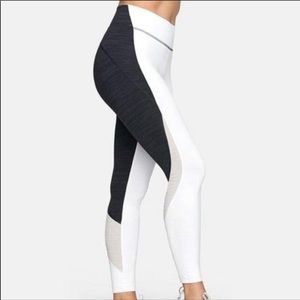 Outdoor Voices Techsweat high rise crop leggings